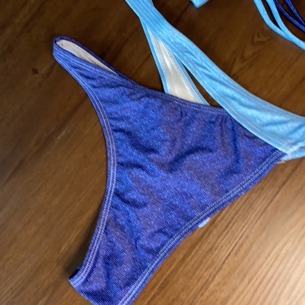 Body Wrap Bikini - Picture 2 of 4